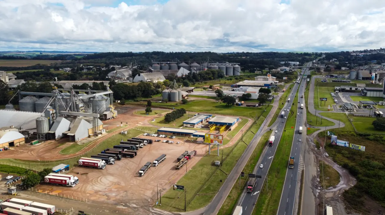 Ponta Grossa lidera exportações estaduais em 20 categorias de produtos