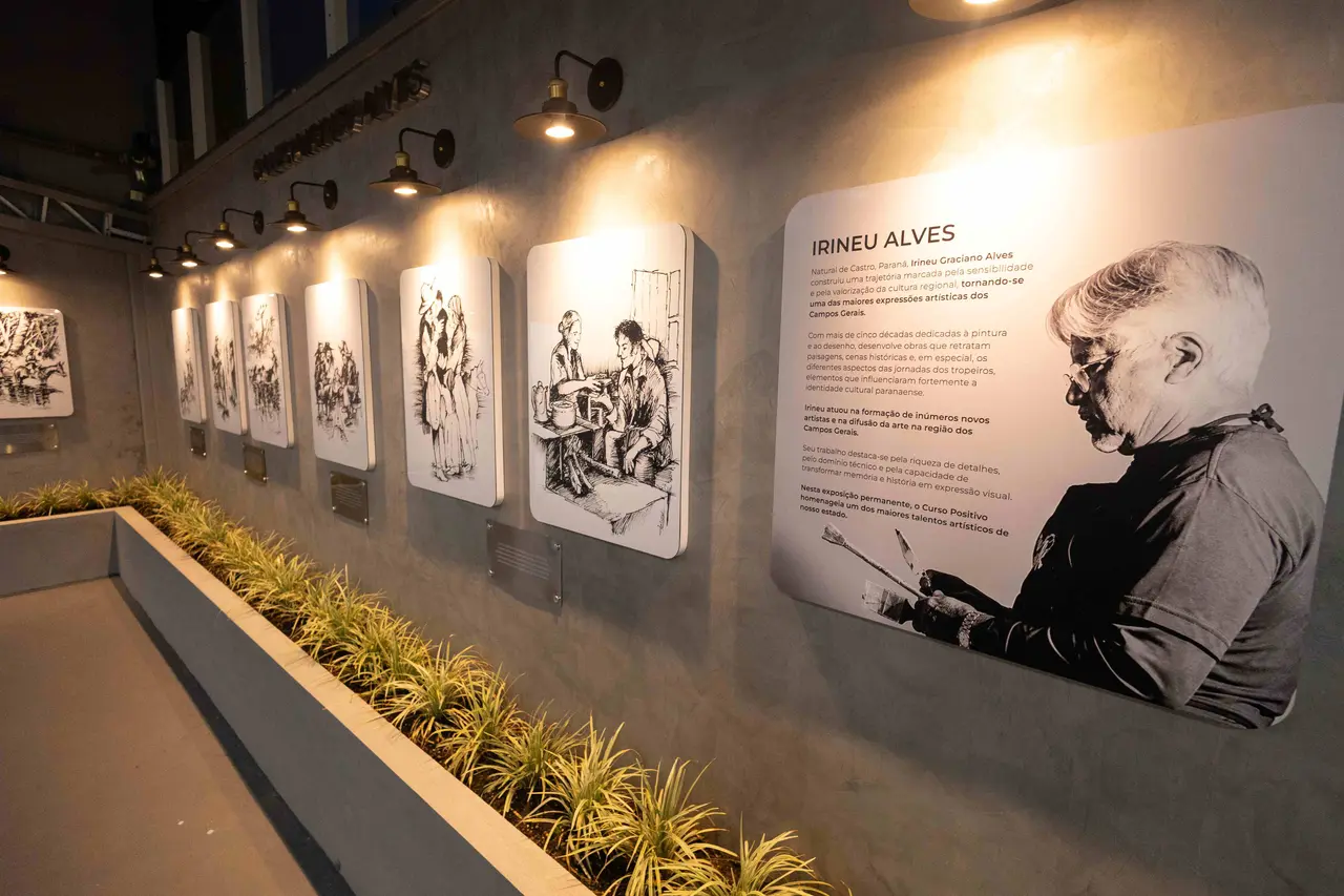 Curso Positivo inaugura galeria com obras inéditas de Irineu Alves em Ponta Grossa