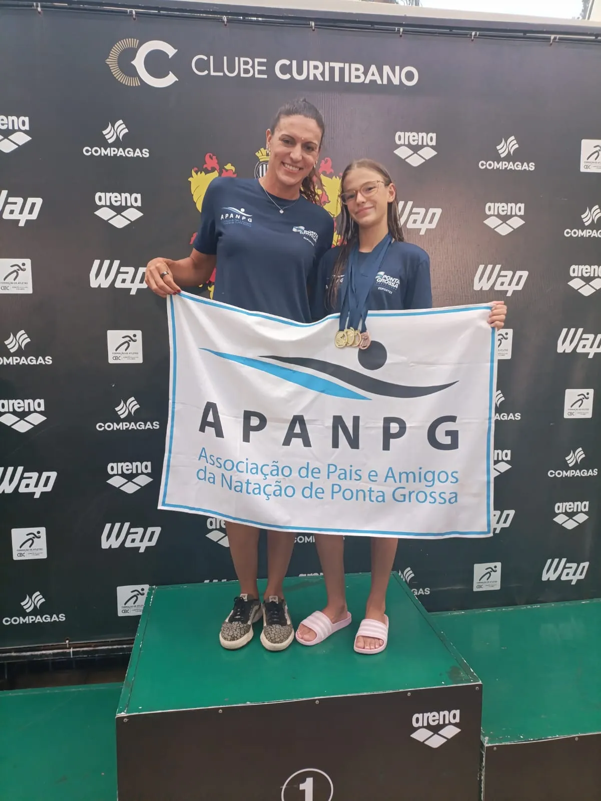 APANPG 46 medalhas e 5º lugar geral no Regional de Natação