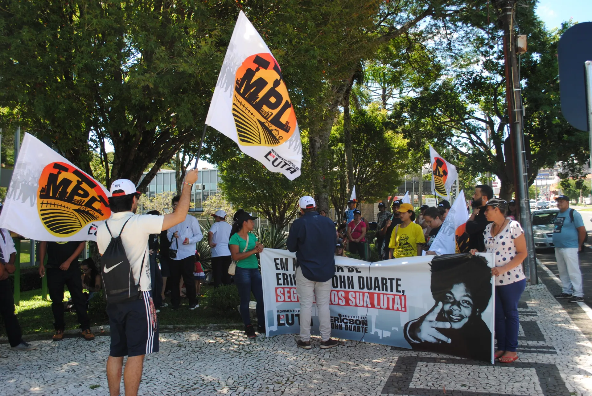 MPL Ponta Grossa cobra políticas para moradia digna