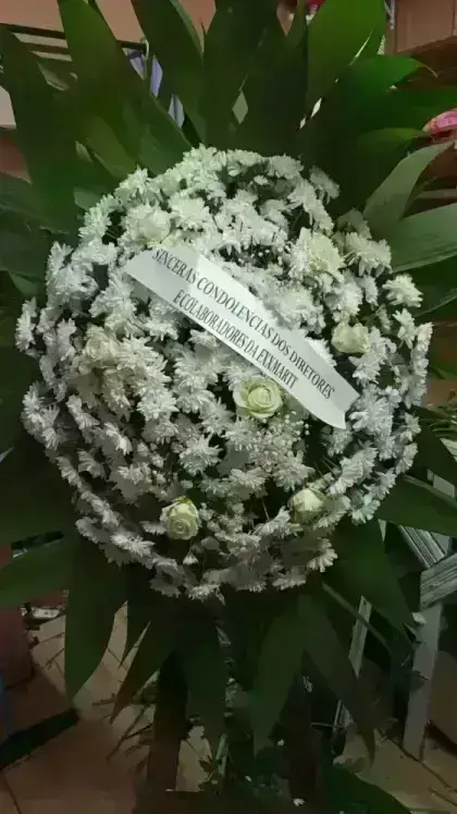 Coroa de Flores Tradicional - 01 Unidade