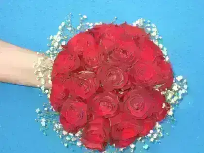 Buquê Noiva 24 Rosas Vermelhas