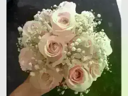 Buquê Noiva Rosas Rosa Claro - 12 Rosas